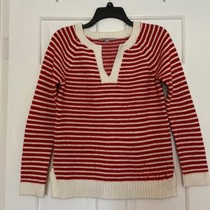 Gap red and white stripped v-neck sweater